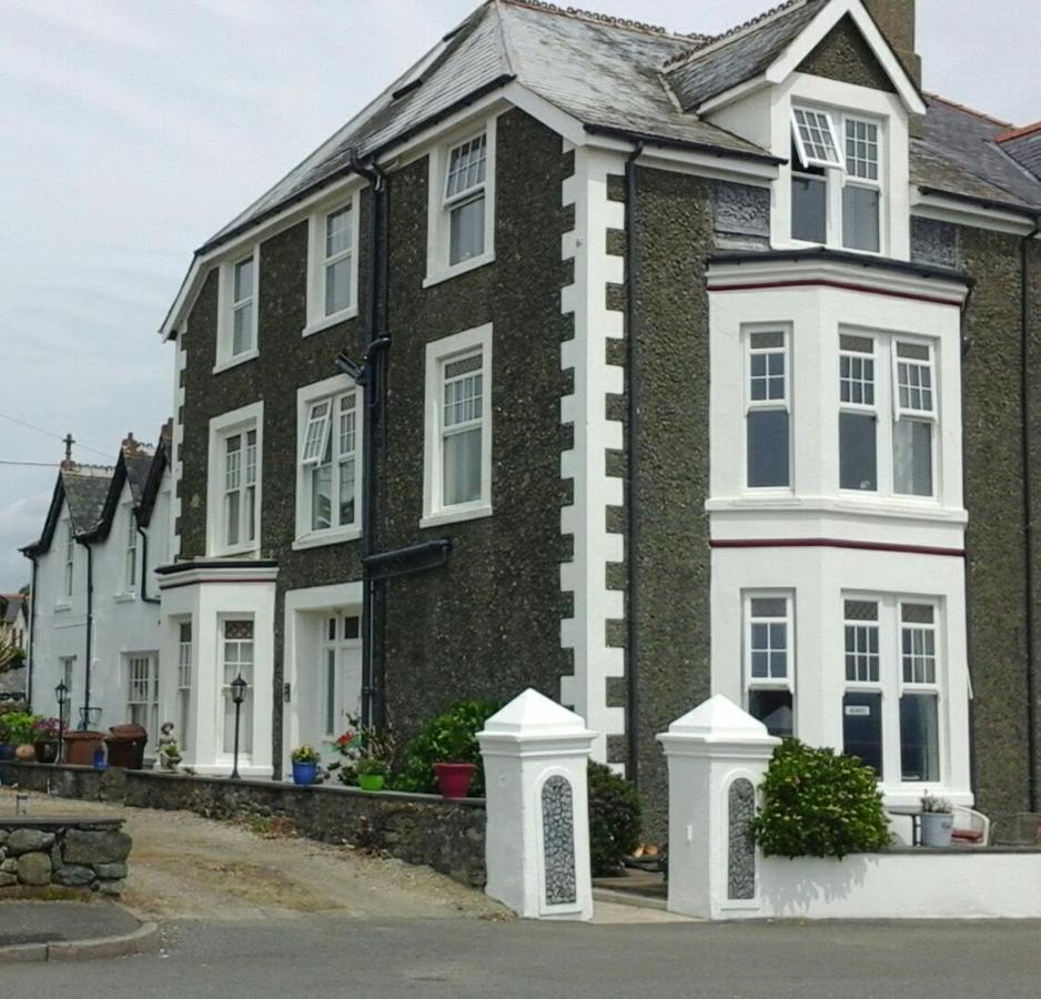 Craig-Y-Mor Hotel Criccieth Kültér fotó